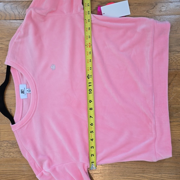 JUICY COUTURE WOMEN'S JUNIOR PINK LONG SLEEVE VELVETEEN PULLOVER TOP SIZE MEDIUM - Picture 10 of 16